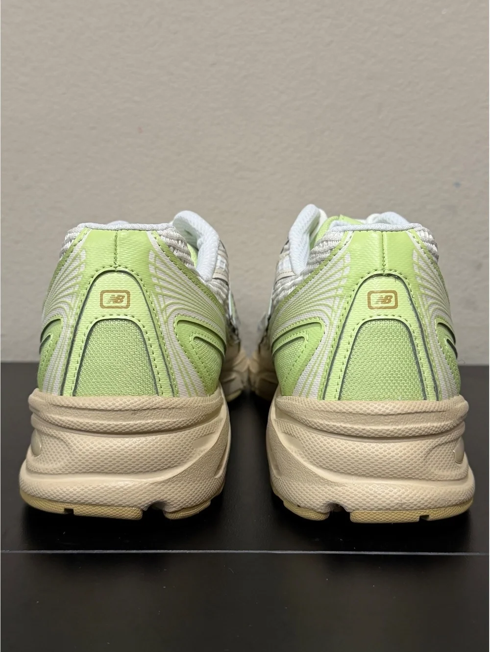 New Balance size 10